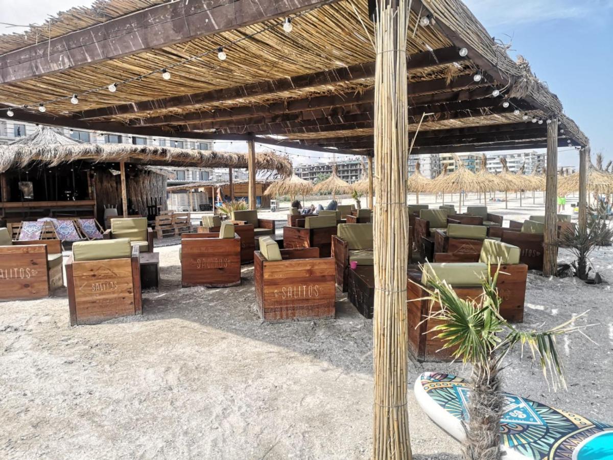 Апартаменти Garsoniera Papaya Beach Неводарі Екстер'єр фото