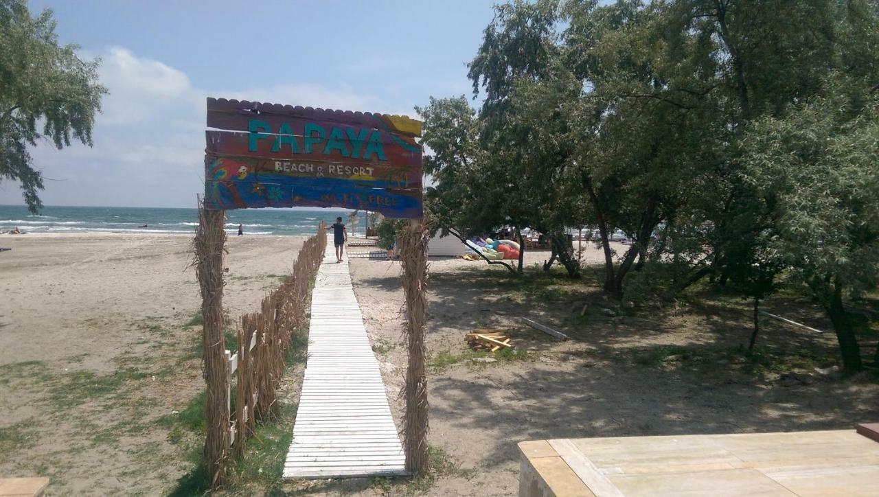 Апартаменти Garsoniera Papaya Beach Неводарі Екстер'єр фото